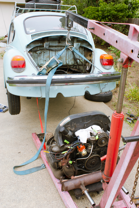Illustration for article titled The Little Engine That Couldn't: Driving A 1974 Volkswagen Across The Country